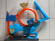 Hot Wheels City T-Rex Looping-Bahn Rennbahn für Mini-Autos