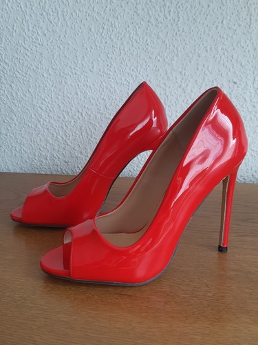 Glamouröse rote lack - glamouröse,