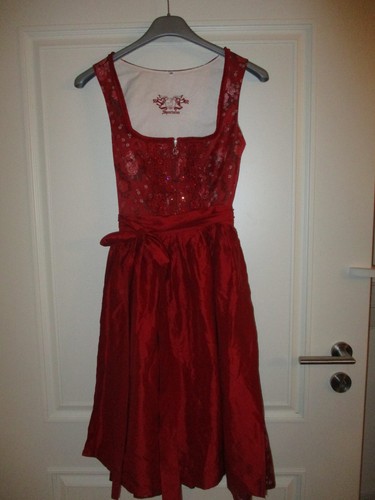 Hochwertiges dirndl seide - hochwertiges,