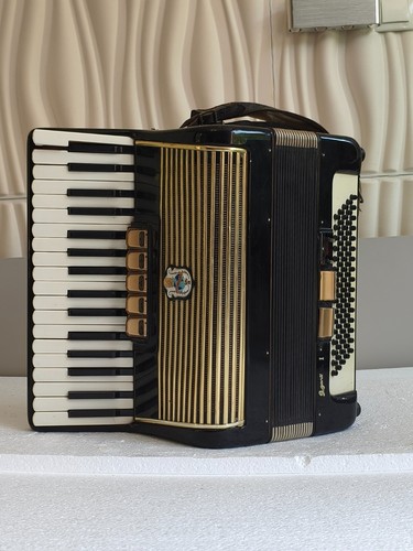 Piano accordion akkordeon - +piano, accordion,akkordeon