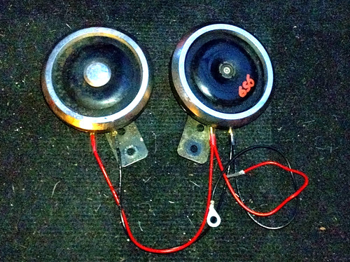 Hupe horn fanfara - 2x,