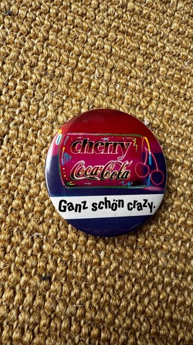 Cherry coca cola button - cola,