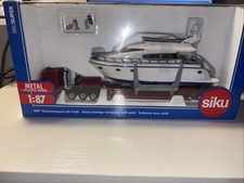 Siku 1849 Schwertransport mit Yacht Neu
