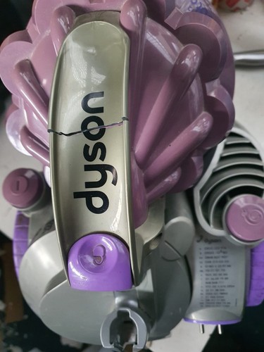 Dyson dc08 staubsauger - dyson,