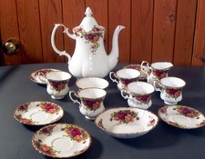 Royal Albert Old Country Roses