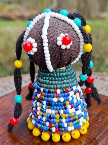 Perlen puppe der - perlen,