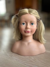 Frisierkopf, Puppenkopf von Götz mit DVD und Zubehör