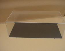 XL Vitrine für Ferrari