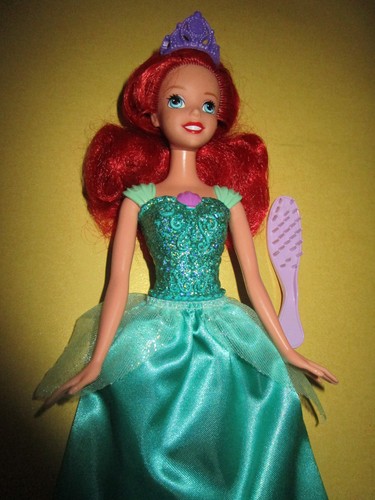 B1083 disney arielle barbie - b1083),