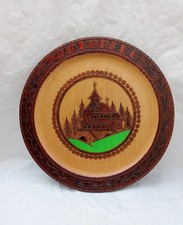 Alte Wandplatte, Kirche