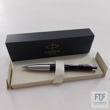 Parker Urban Twist-Kugelschreiber | Mattschwarz mit Chrom-Zierteilen | mit Nachf