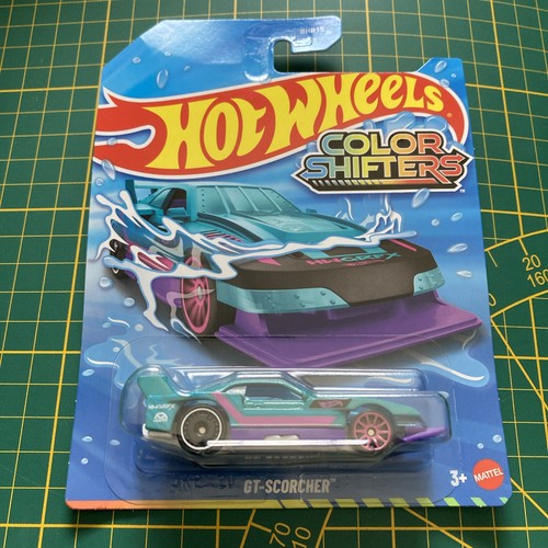 Hot wheels scorcher color - hot,