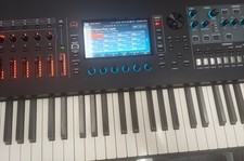 Roland fantom key - 8,