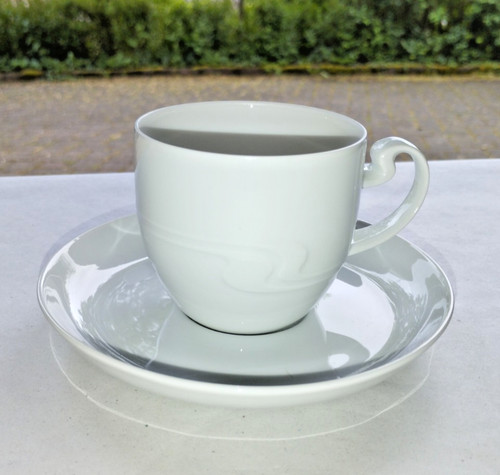 Kaffeetasse mit untertasse - kaffeetasse,