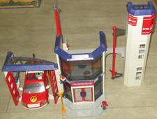 PLAYMOBIL  4819 - Feuerwehrhauptquartier - Feuerwehrstation - Brandmeister Auto