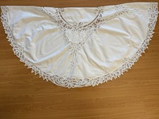 Runde Tischdecke weiß