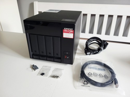 Qnap 473a 8gb ryzen bay - qnap,