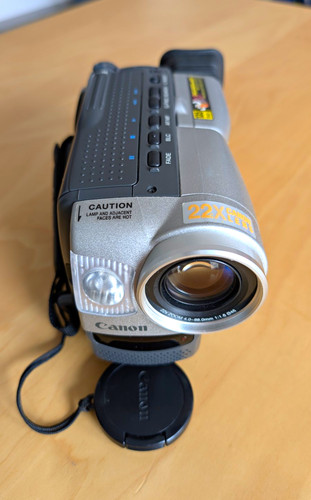 Canon uc8000e video8 camcorder - canon,