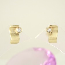 Moderne Ohrstecker Ohrschmuck