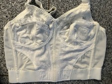 +++ Original Triumph Doreen L 02 Mieder BH lang Long Büstenhalter Longline 90 B