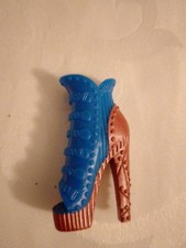 Monster High Puppen Rechter