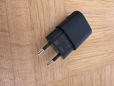 Nokia Ladestecker mit USB-Anschluss