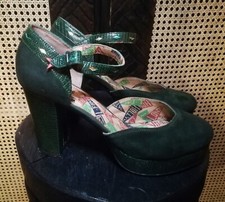 Miss L Fire Christie Wildleder