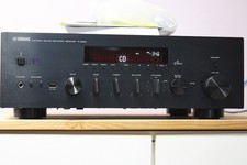 Yamaha R-N500  Network Receiver