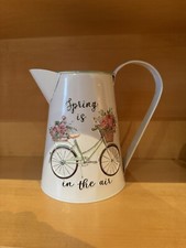 KANNE: Gießkanne, SPRING IS IN THE AIR, Der Frühling kommt, mit FAHRRAD, Blech