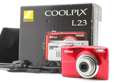 [NEUWERTIG] Nikon Coolpix RED