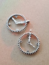 2 x Steampunk Uhr