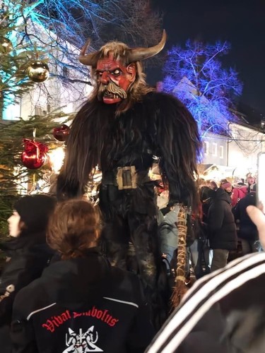 Krampusmaske holzgeschnitzt - krampusmaske,