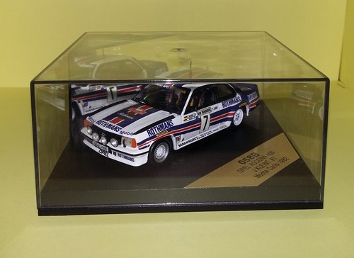 Ascona 400 von vitesse - b,