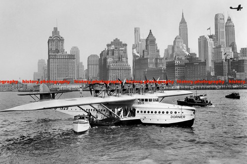 F014668 dornier flying - x,