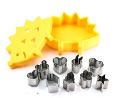 Backwaren Deko Mini Austecher Kita Kindergarten Backen Essen Knete