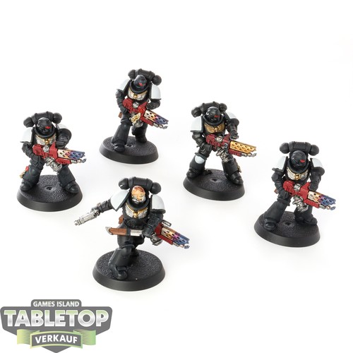 Space marines x - marines,