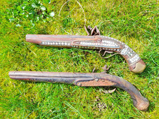 2x Vintage Dekopistolen