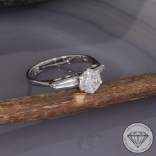 Wert 9900 € Brillant Diamant