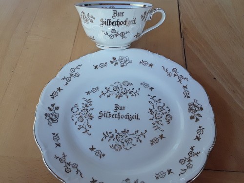 Alte tasse und kuchenteller - und,