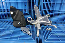 Honda CBR 1000 RR Fireblade SC59 Fußrastenanlage vorne rechts original 2008-2009