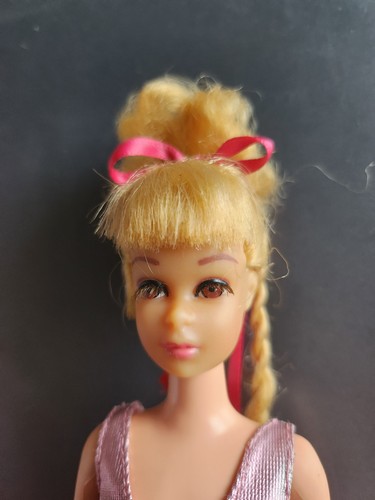 Francie growin growing pretty - francie,