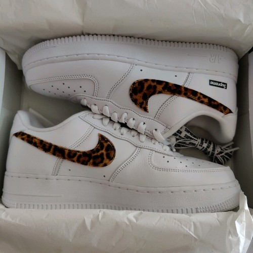 Supreme goodenough nike - supreme,