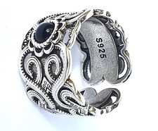 Ring Ringe silber  schwarzer Stein versilbert  Modeschmuck größenverstellbar