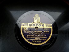 1626/ HASSO BOSS-Schwarzbraun ist die Haselnuß-Marsch-WWII-78rpm Schellack