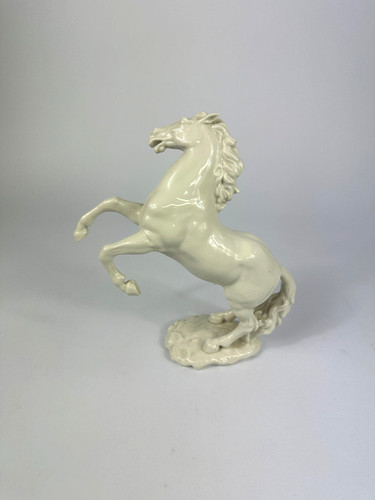 Porzellanfigur stehendes pferd - stehendes,
