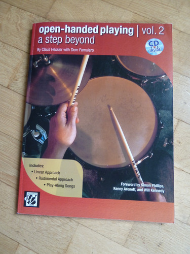 Open handed playing vol - playing,