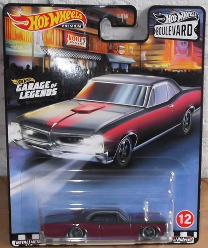 Hot wheels premium boulevard - hot,