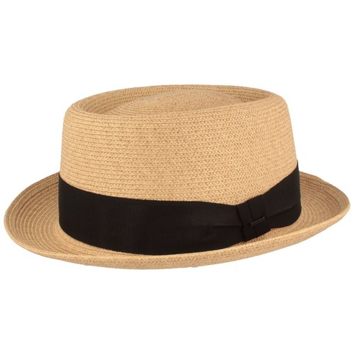 Bailey waits strohhut hut - bailey,