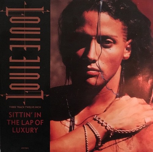 Louie sittin - louie,