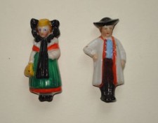 2 alte WHW Figuren Porzellan